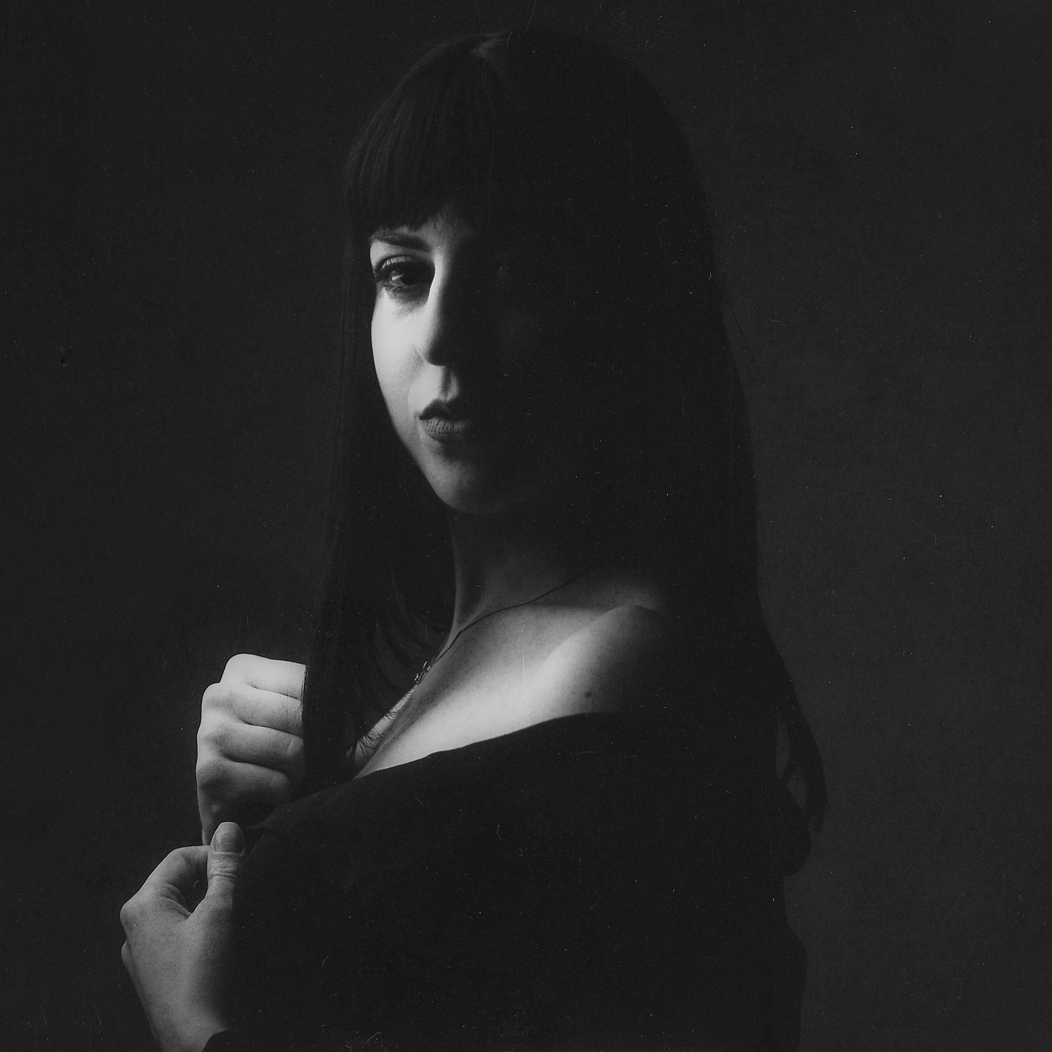 Marie- Hasselblad 503CW Rollei 80